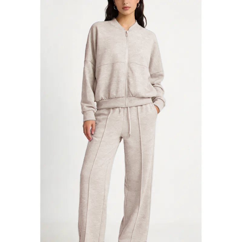Spring tracksuit with zippered, fleece-free lining