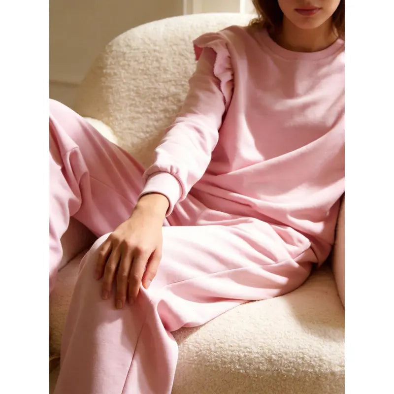 Women's tracksuit with ruffled top and trousers