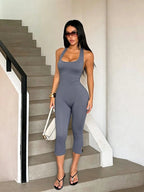 Women's Solid Color Halter Neck Capri Jumpsuit, Casual Comfy Breathable Sleeveless Jumpsuit for Summer, Ladies Clothes for Daily Wear