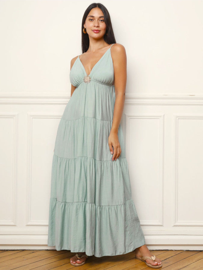 Robe longue à bijou et grands volants