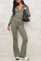 Sea green zip-up slim-fit sportswear set, two-piece set including top and trousers.
