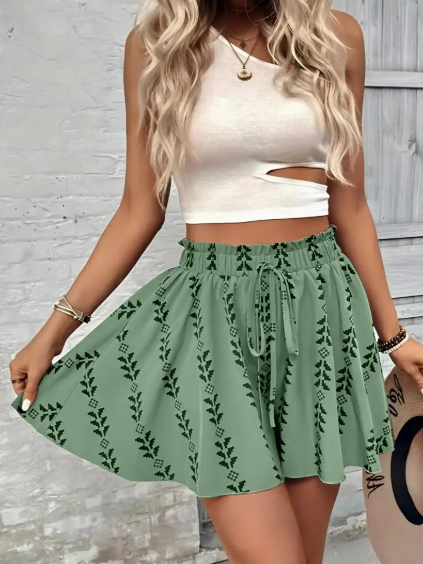 Women's All Over Print Knot Front Shorts