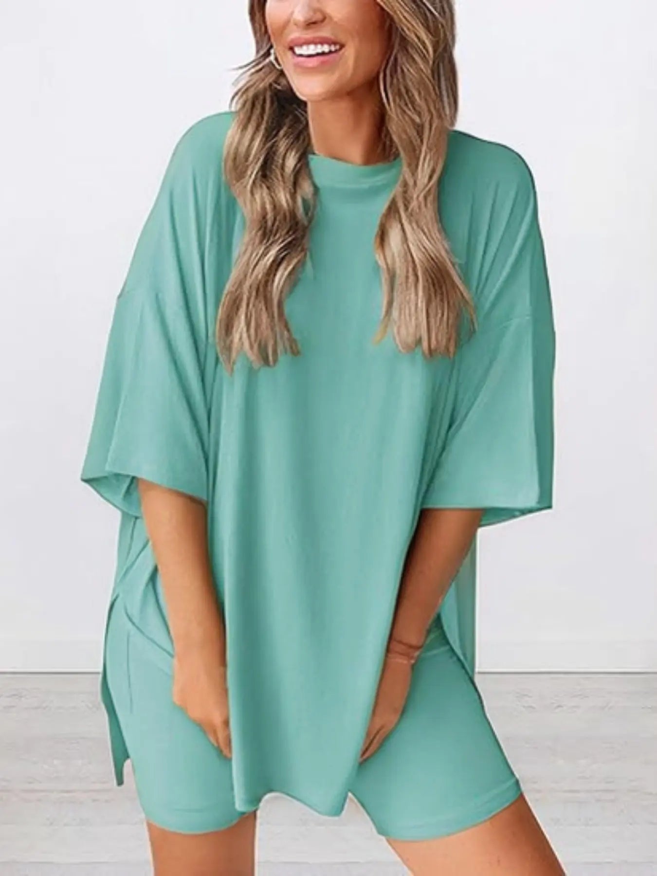 Women's Solid Color T-Shirt and Tight Shorts Set, Casual Summer Comfort Round Neck Sleepwear, Pocket Design, Outdoor Wear