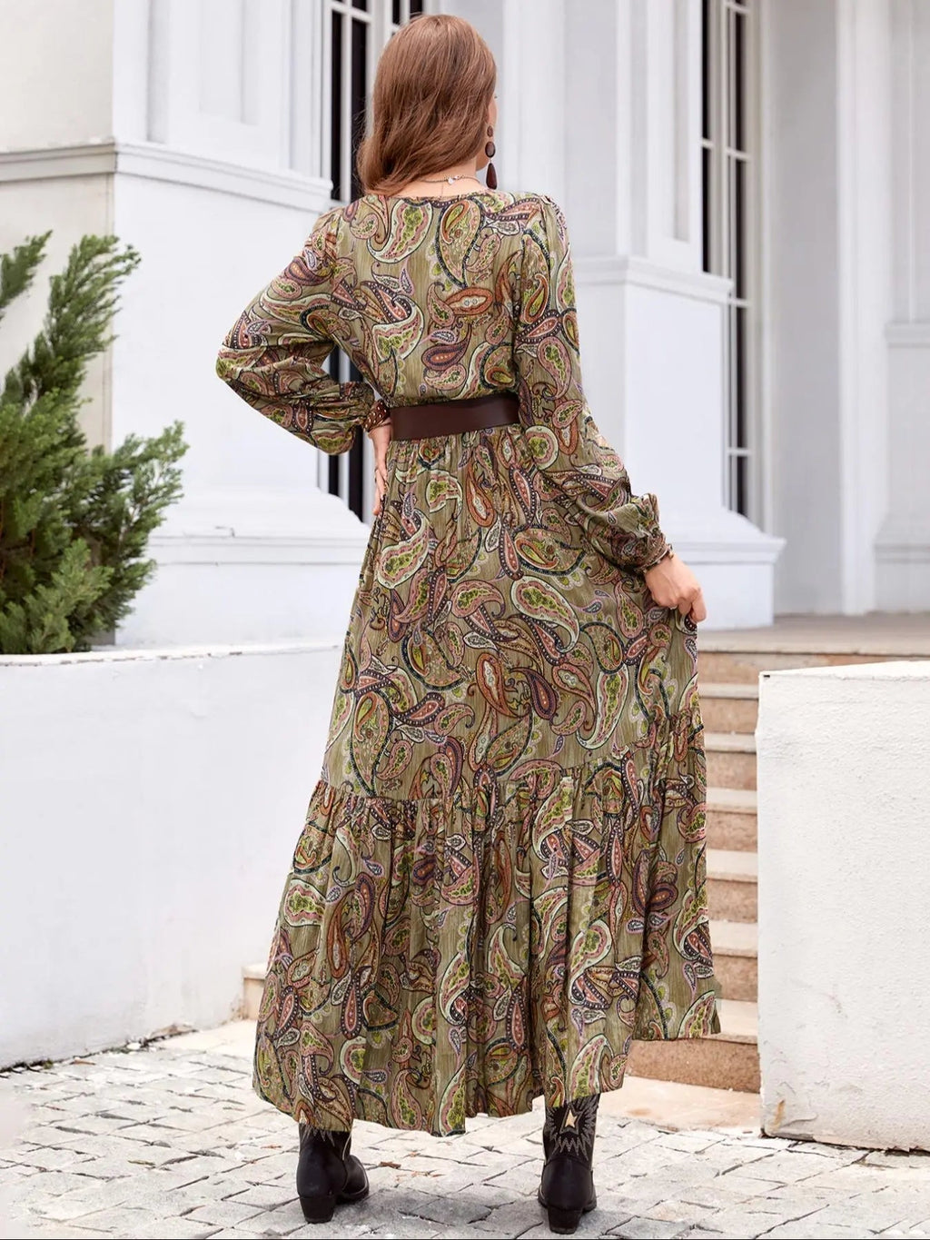 Women's Boho Style Long Sleeve Woven Paisley Print Dress, Fitted Waist Design, Comfortable, Casual & Stylish for All Seasons, Perfect for Beach