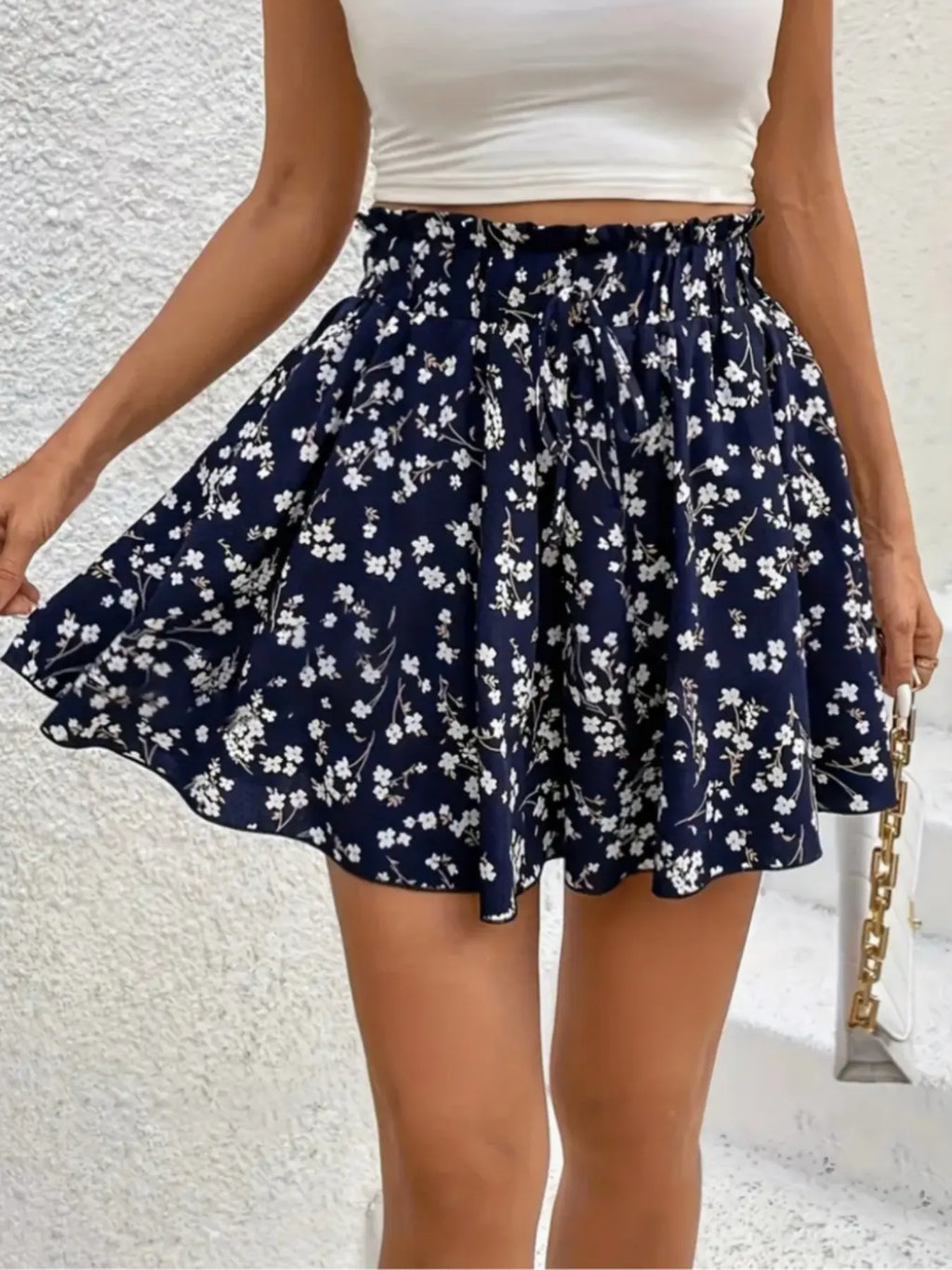 Women's All Over Print Knot Front Shorts