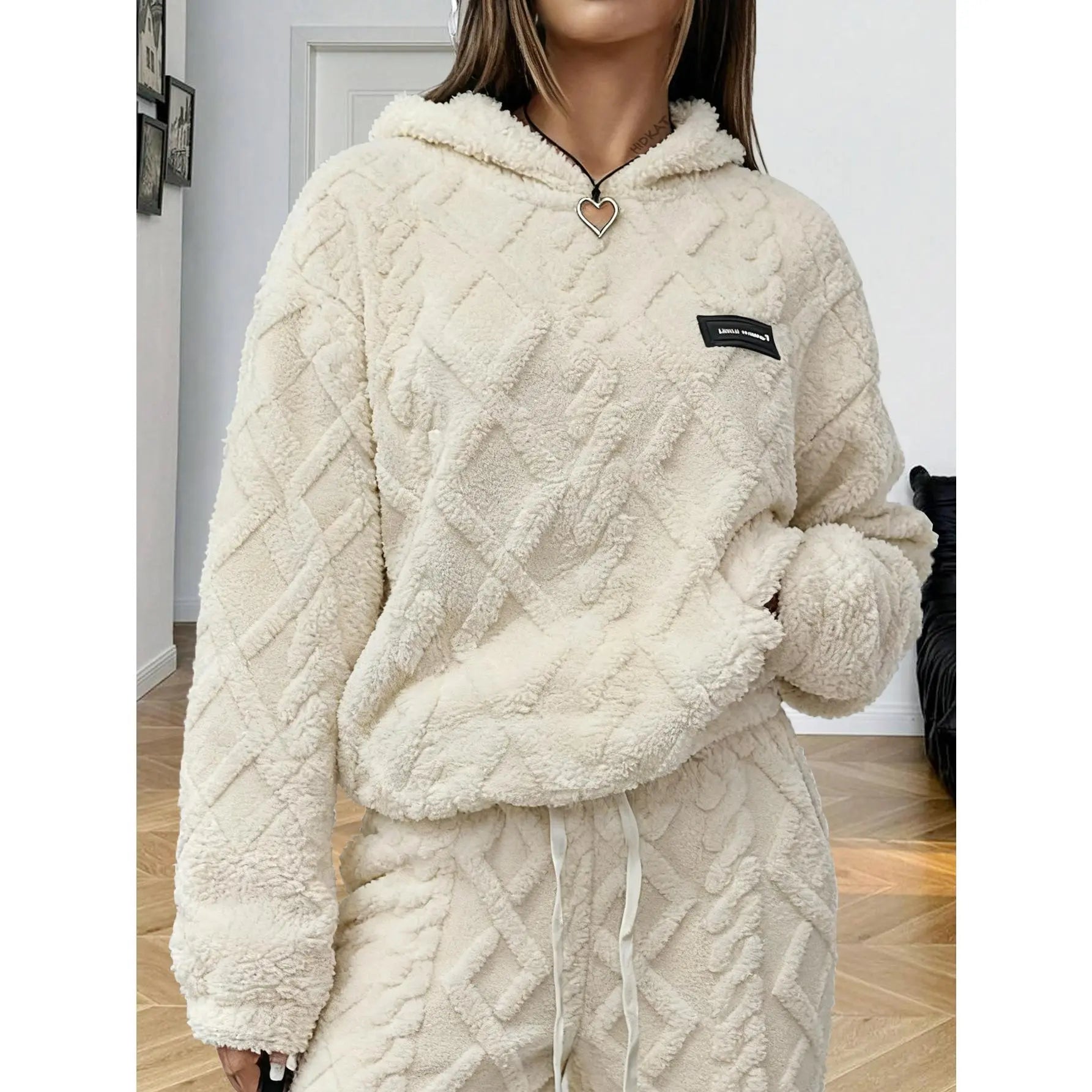 Women’s Minimalist Solid Long-Sleeve Nylon Hooded Sweatshirt