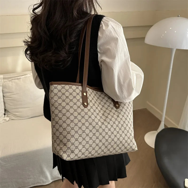 Women’s Large Canvas Shoulder Bag