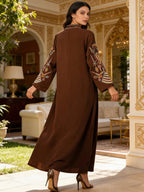 Elegant Muslim Women's Long Robe with Colorful Embroidery, Perfect for All Seasons, Stylish and Comfortable Clothing