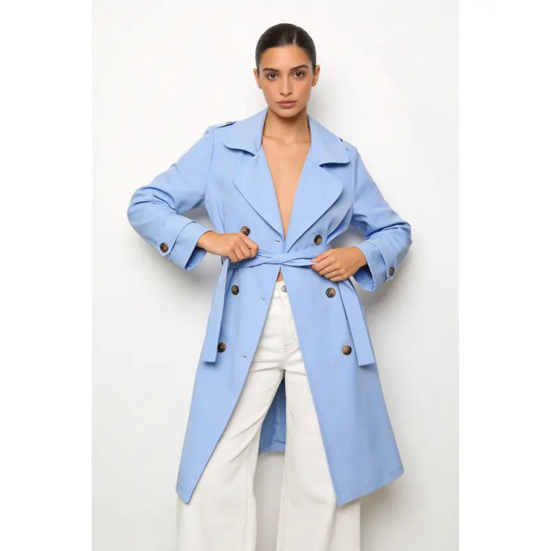 Trench coat, lined, lapel, double-breasted, with belt, front pockets, comfortable women's wear, elegant and versatile, suitable for any occasion, formal or casual, especially suitable for autumn, winter and spring.