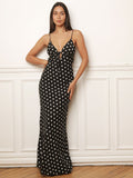 Robe dos-nu à motifs pois