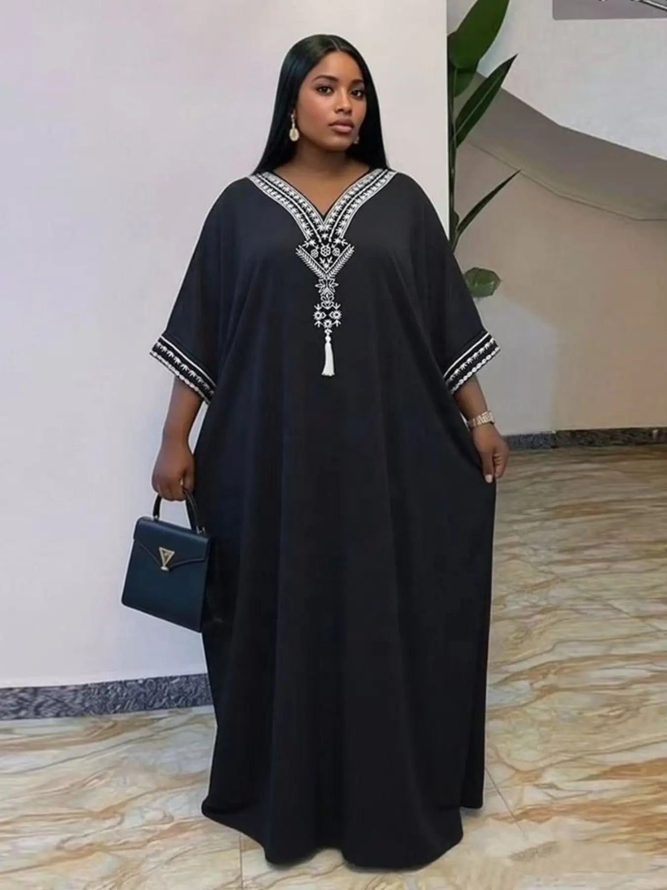 Women's Summer Solid Color Embroidered Fringe Caftan Casual Wear Dress with Pockets and Side Slit