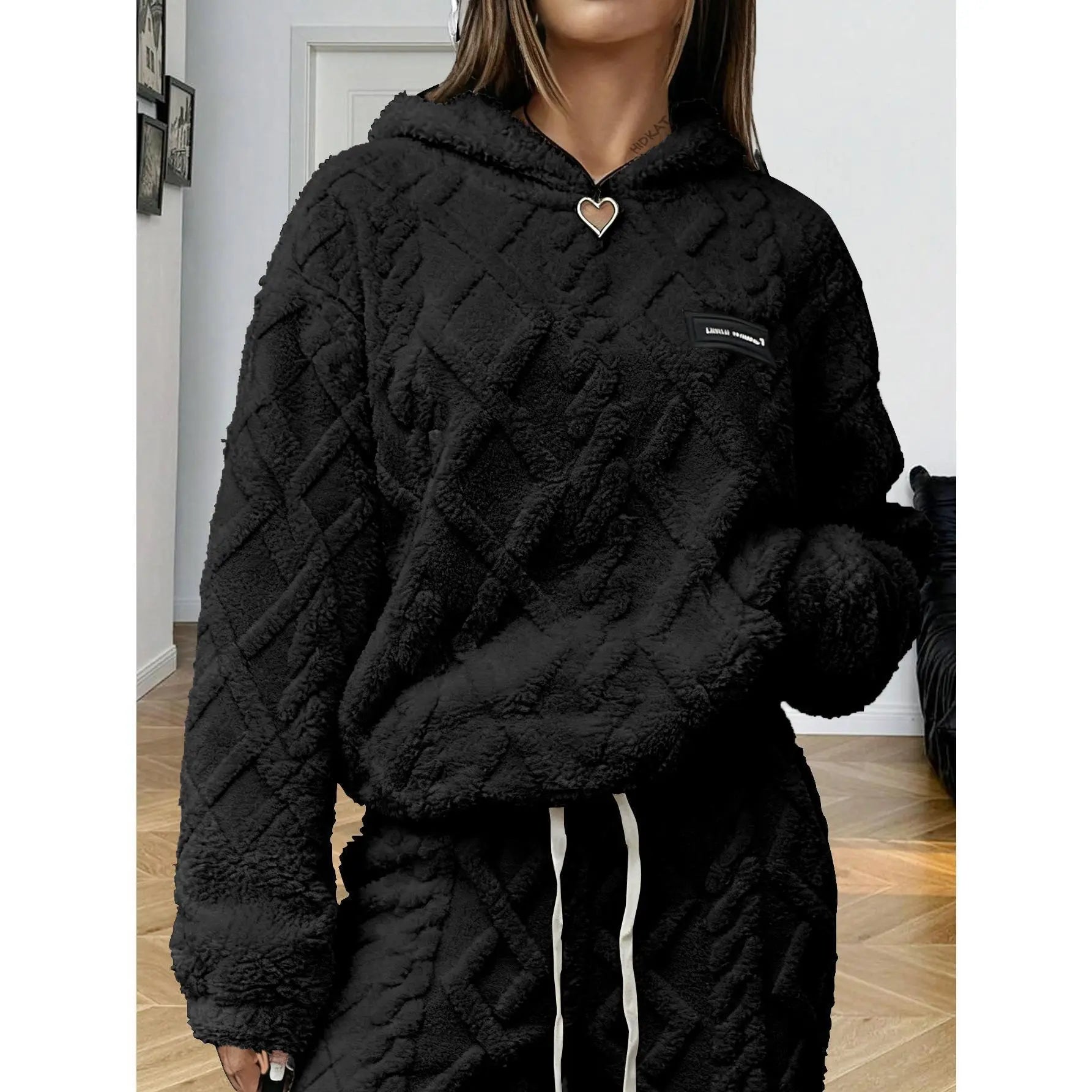 Women’s Minimalist Solid Long-Sleeve Nylon Hooded Sweatshirt