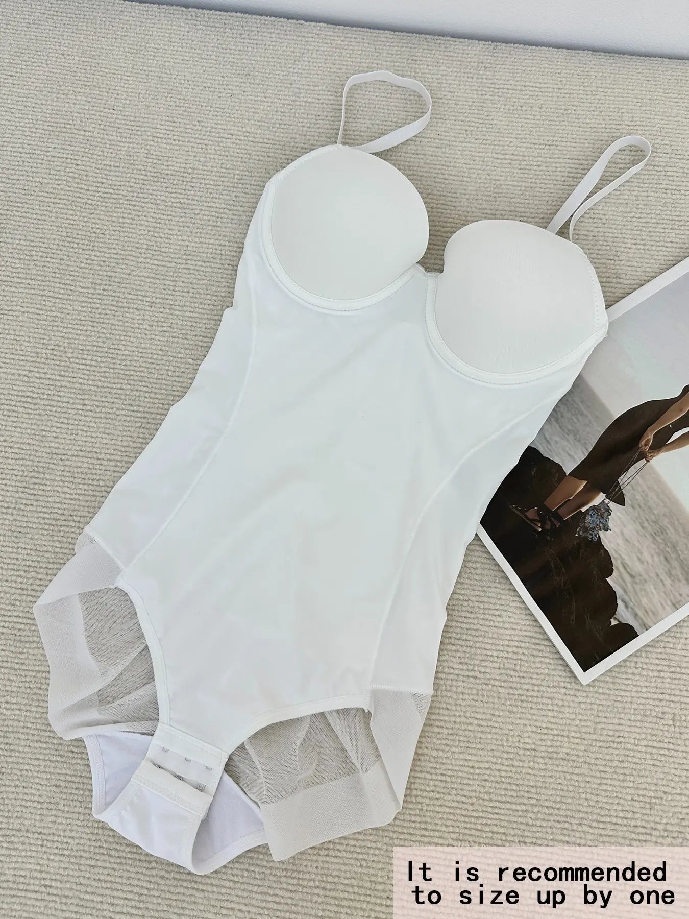 Slimming Bodysuit Shapewear with Bra, Adjustable Straps and Hook Closure, Lightweight Shaping Underwear for Women, Perfect for Evening Gowns