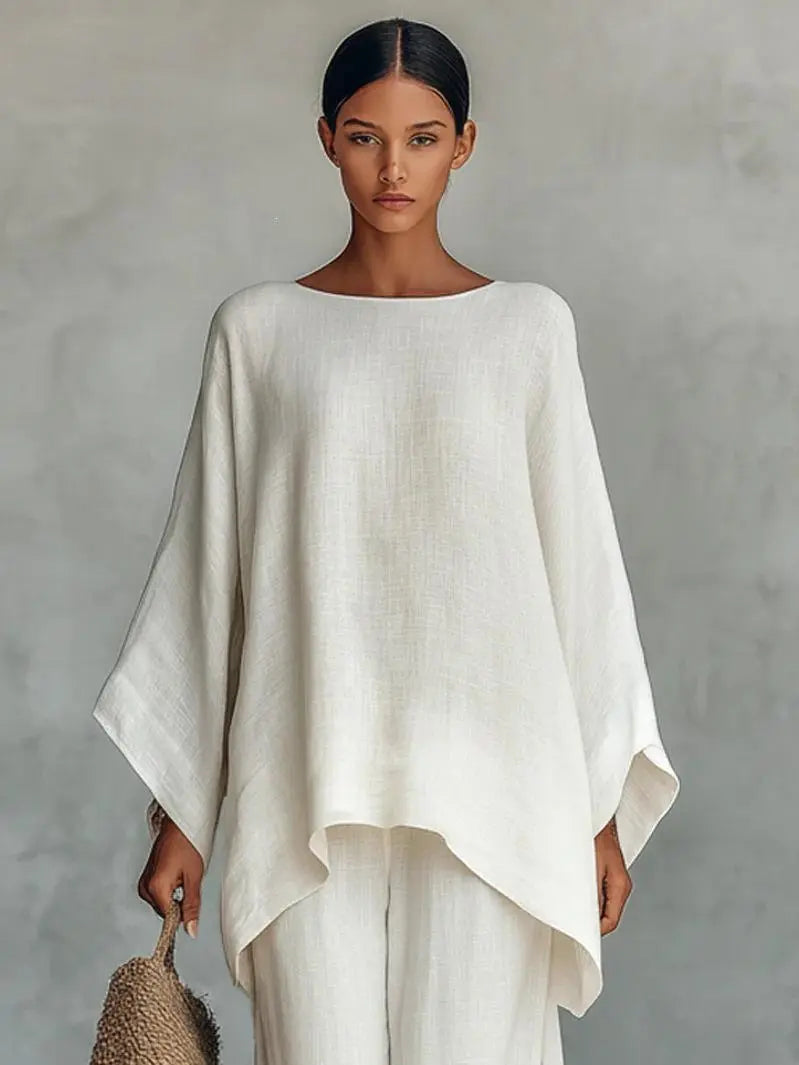 New women's set: loose-fitting shirt and wide-leg trousers