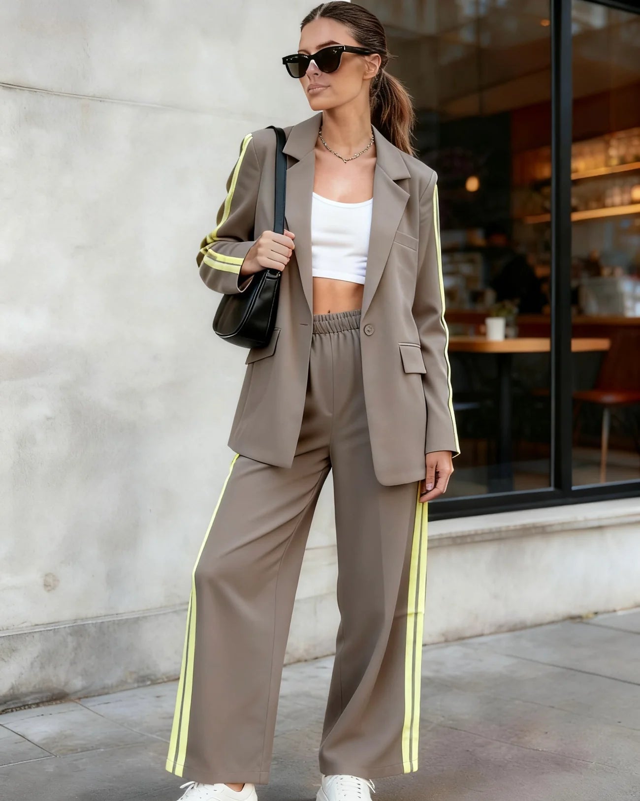 Classic Blazer and Coated Trousers Set with Front Buttons and Double Side Stripe—Ideal for Professional and Casual Looks