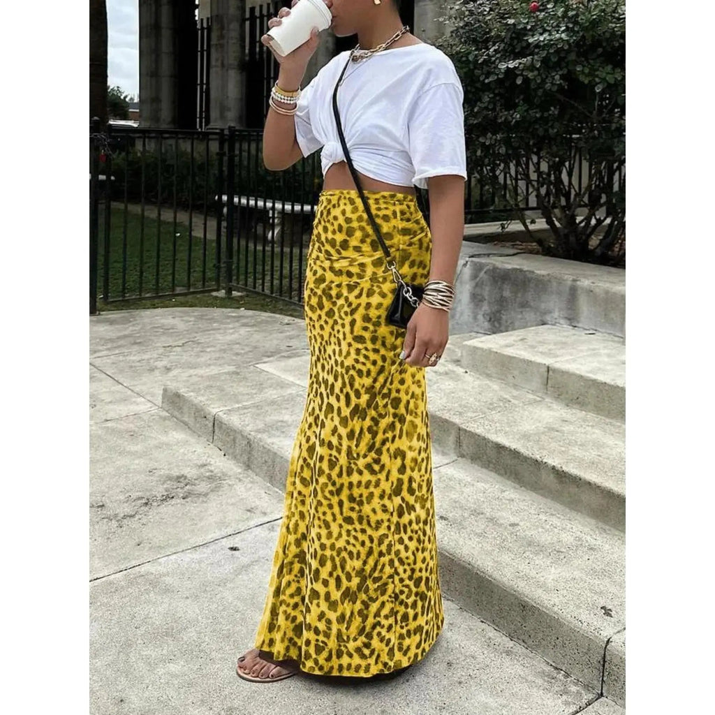 High Waisted Leopard Print Mesh Skirt, Split Design, Slim Fit, Long Hem, Versatile Valentine's Day Dress, Fashionable Women's Clothing