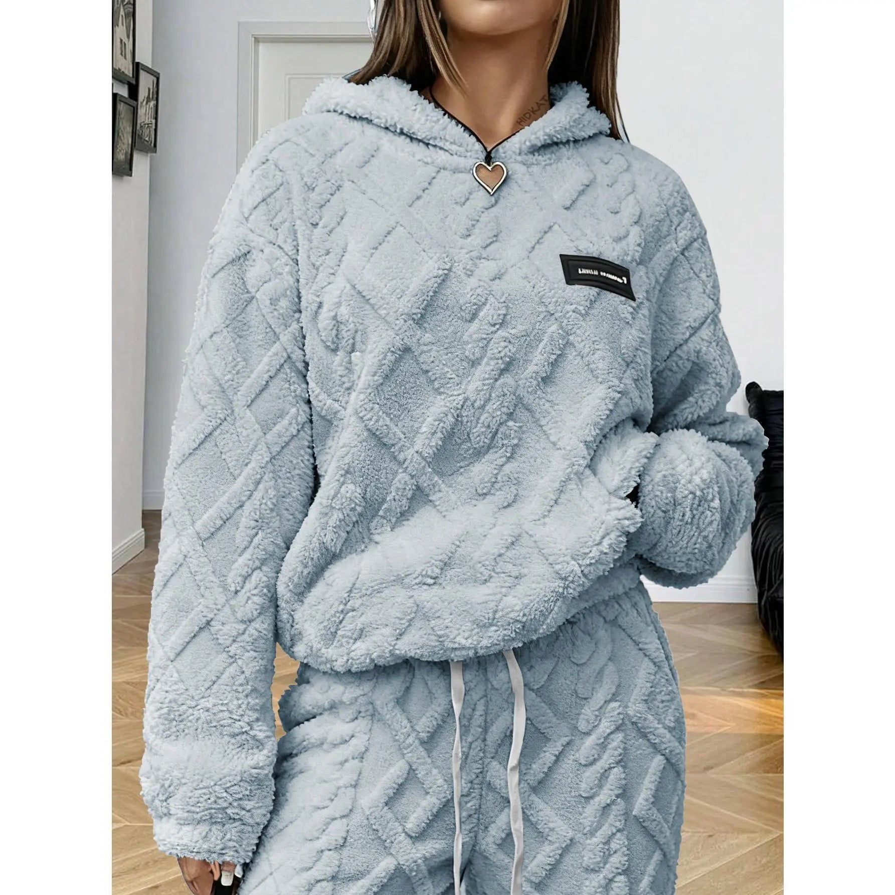Women’s Minimalist Solid Long-Sleeve Nylon Hooded Sweatshirt