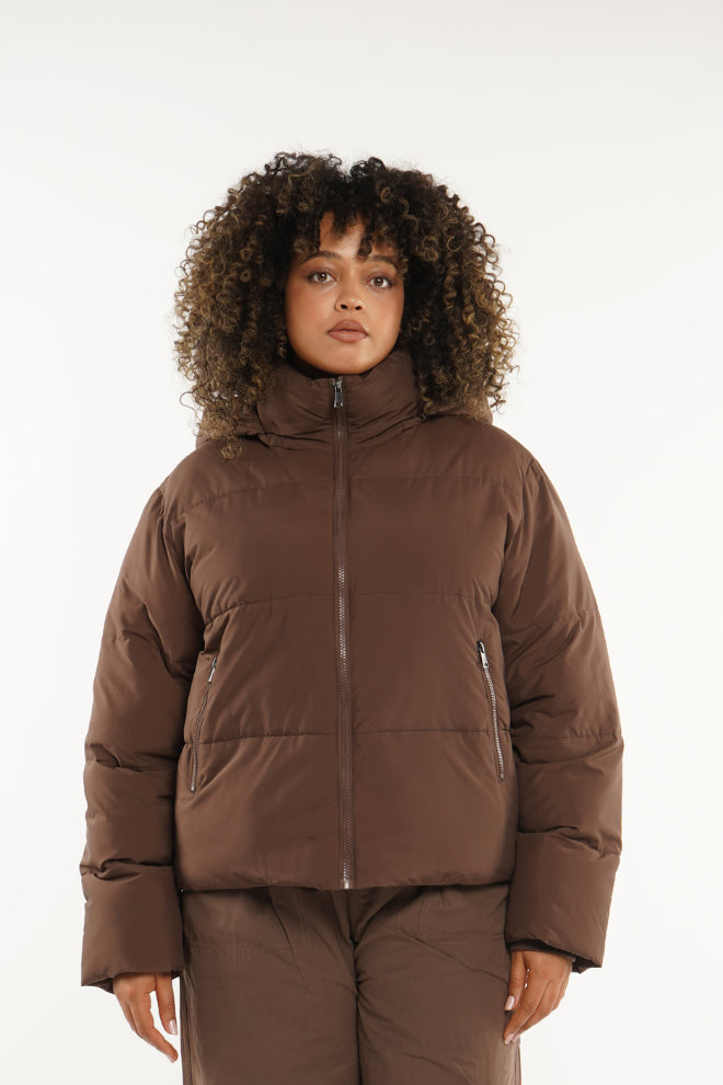 Detachable hooded down jacket