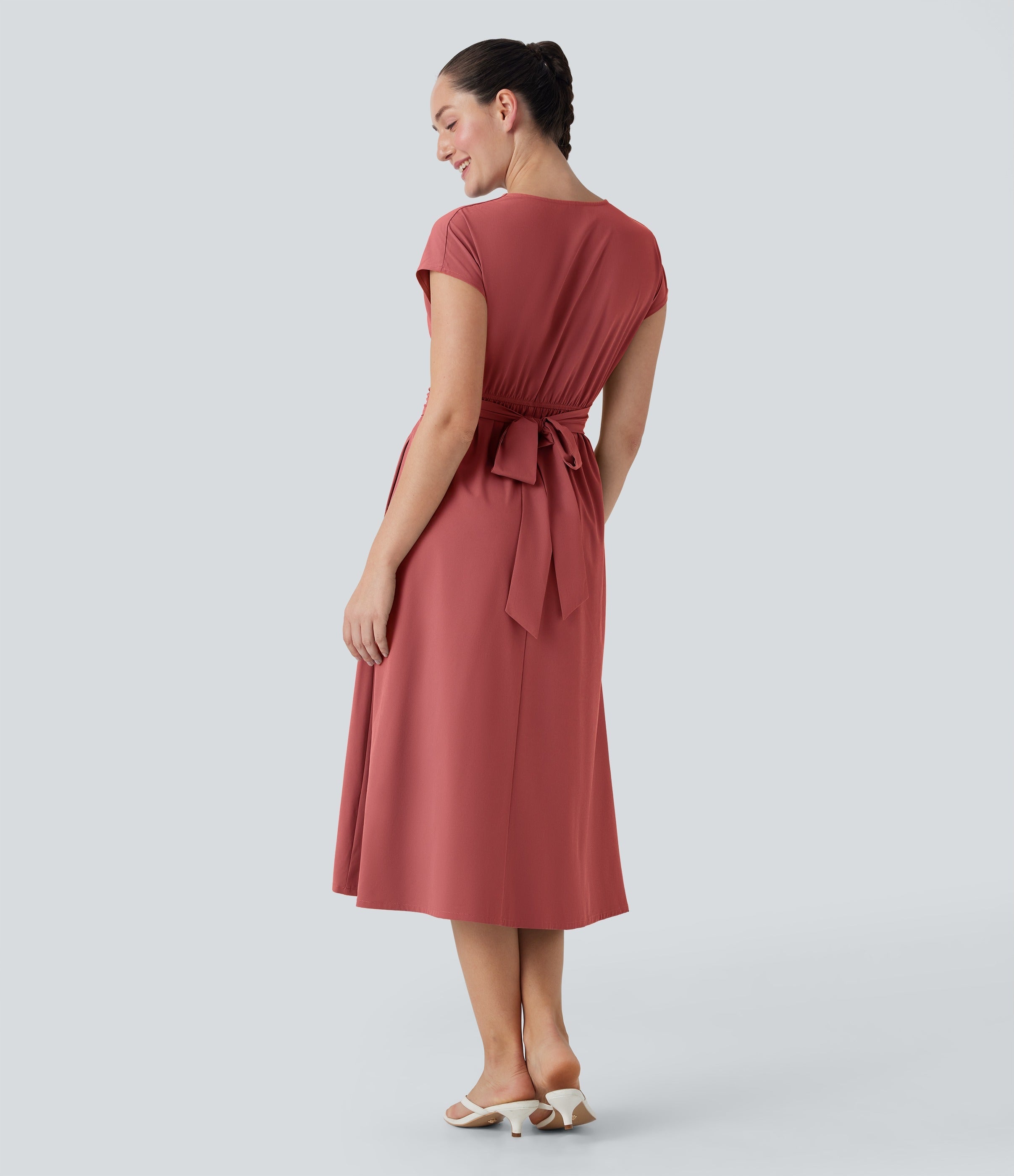 Casual midi dress, V-neck, short sleeves, side pockets, tie-back detail, quick-drying