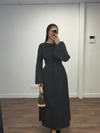 Robe              cintrée