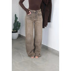 Jeans - with shimmering details, vintage style, with pockets, available in two styles.