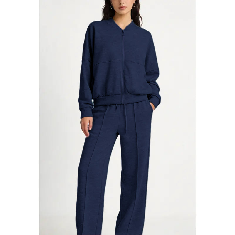 Spring tracksuit with zippered, fleece-free lining