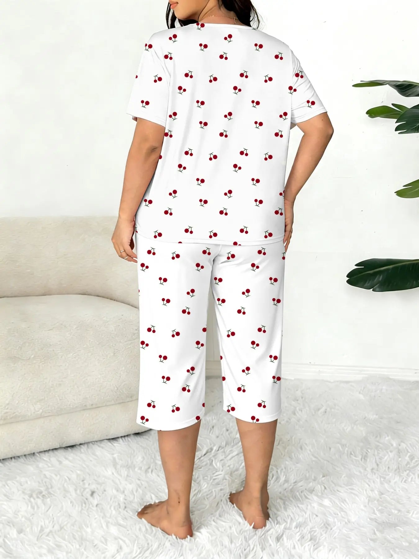 Plus-Size Women's Cherry Print Round Neck Short Sleeve Top and Capri Pants Set