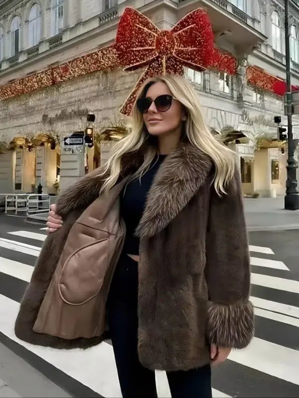 Women's Winter Fashion Faux Fur Coat, Vintage Loose Fit Long Sleeve Jacket, Large Fur Collar, Daily Wear Outerwear