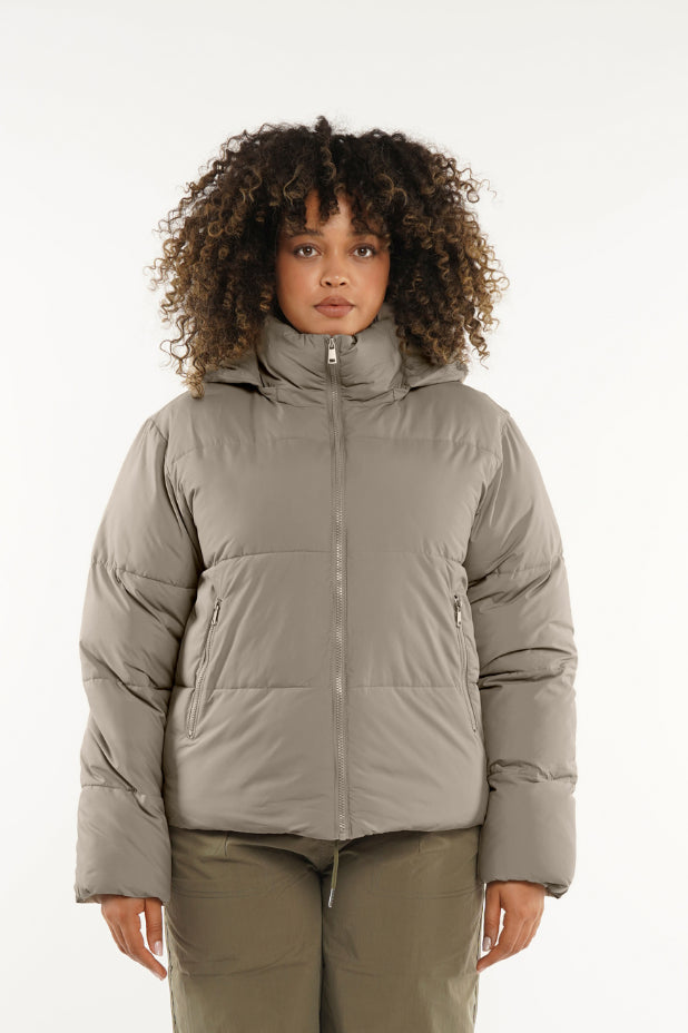 Detachable hooded down jacket