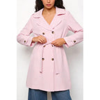 Trench coat, lined, lapel, double-breasted, with belt, front pockets, comfortable women's wear, elegant and versatile, suitable for any occasion, formal or casual, especially suitable for autumn, winter and spring.