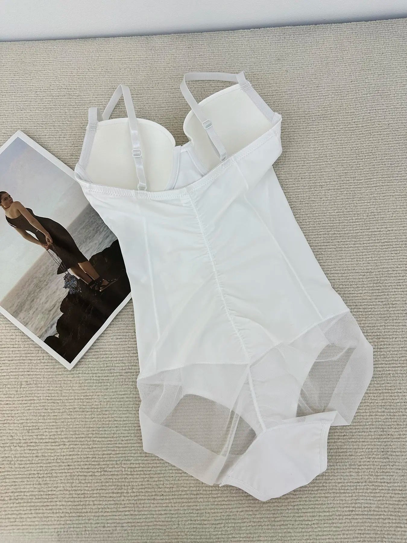 Women's Solid Color Contrast Mesh Sheer Cami Shapewear Bodysuit, Adjustable Strap Tummy Control Shapewear for All Seasons