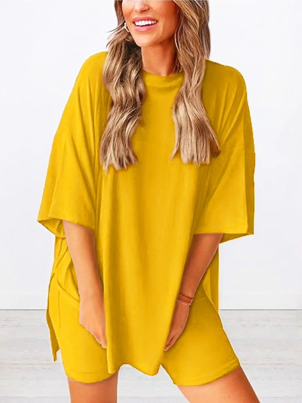 Women's Solid Color T-Shirt and Tight Shorts Set, Casual Summer Comfort Round Neck Sleepwear, Pocket Design, Outdoor Wear