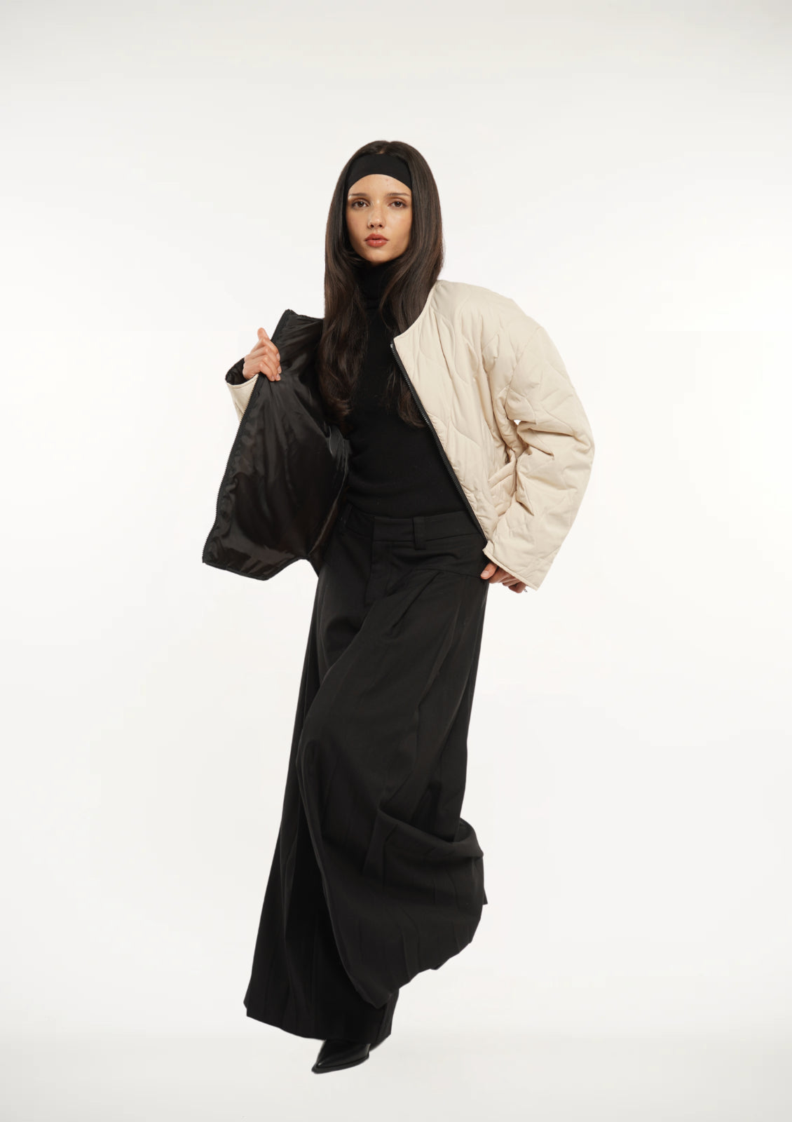 Women's Thin Round Neck Quilted Jacket