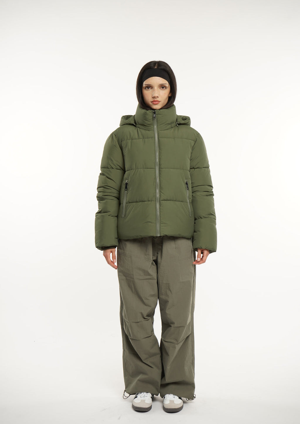 Detachable hooded down jacket