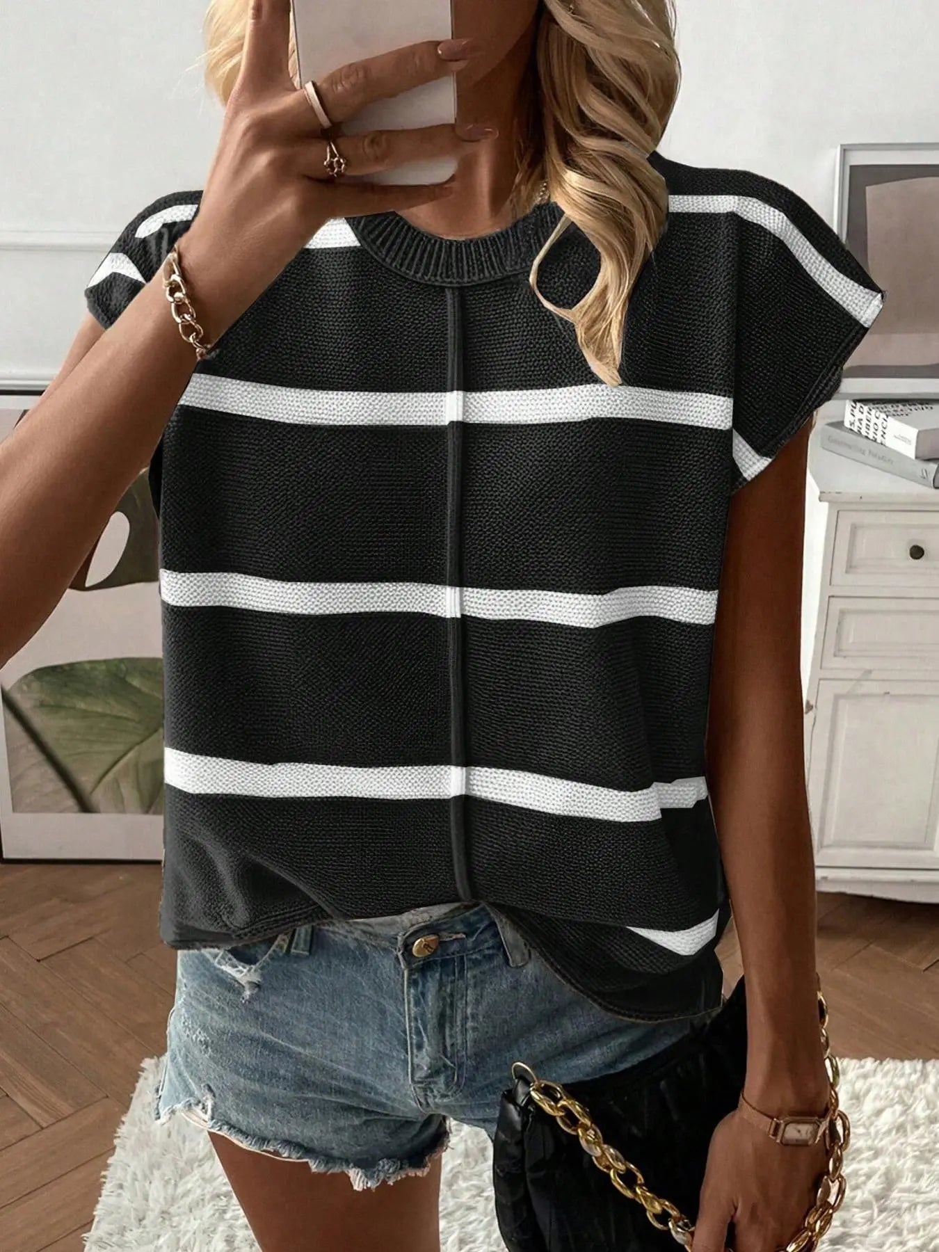 Women's Solid Color Sweater Vest, Casual Fashion Round Neck Knit Top for Summer, Fashion Women's Knitwear for Daily Wear