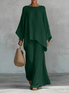 New women's set: loose-fitting shirt and wide-leg trousers