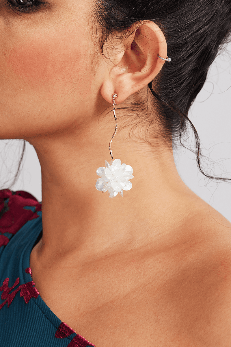 Curveins Pearl Metal Floral White Earrings