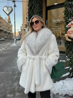 Women's Winter Fashion Faux Fur Coat, Vintage Loose Fit Long Sleeve Jacket, Large Fur Collar, Daily Wear Outerwear