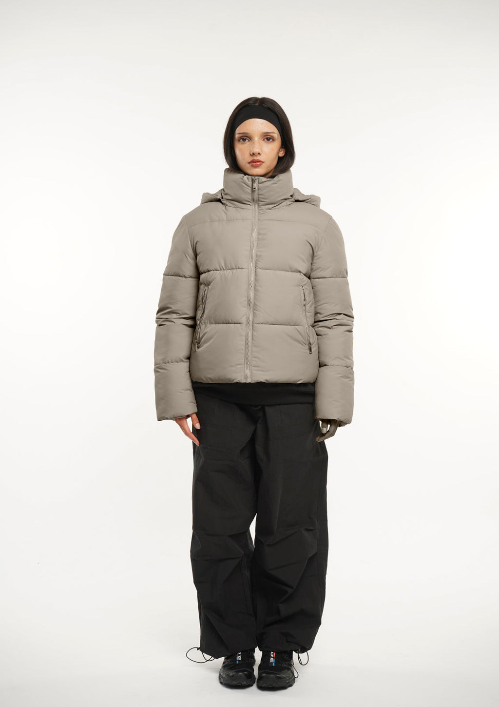 Detachable hooded down jacket
