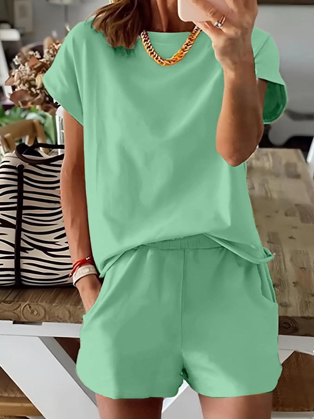 Women's Letter Print Two-Piece Set, Casual Short Sleeve T-Shirt and Sweatpants for Summer, Women's Everyday Wear