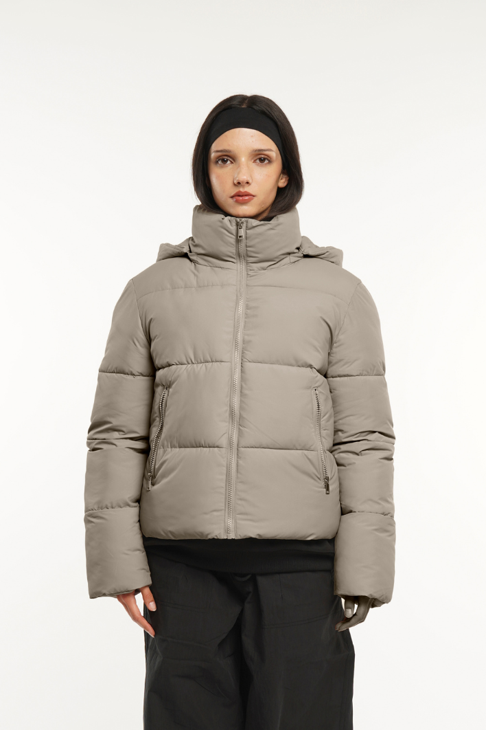 Detachable hooded down jacket