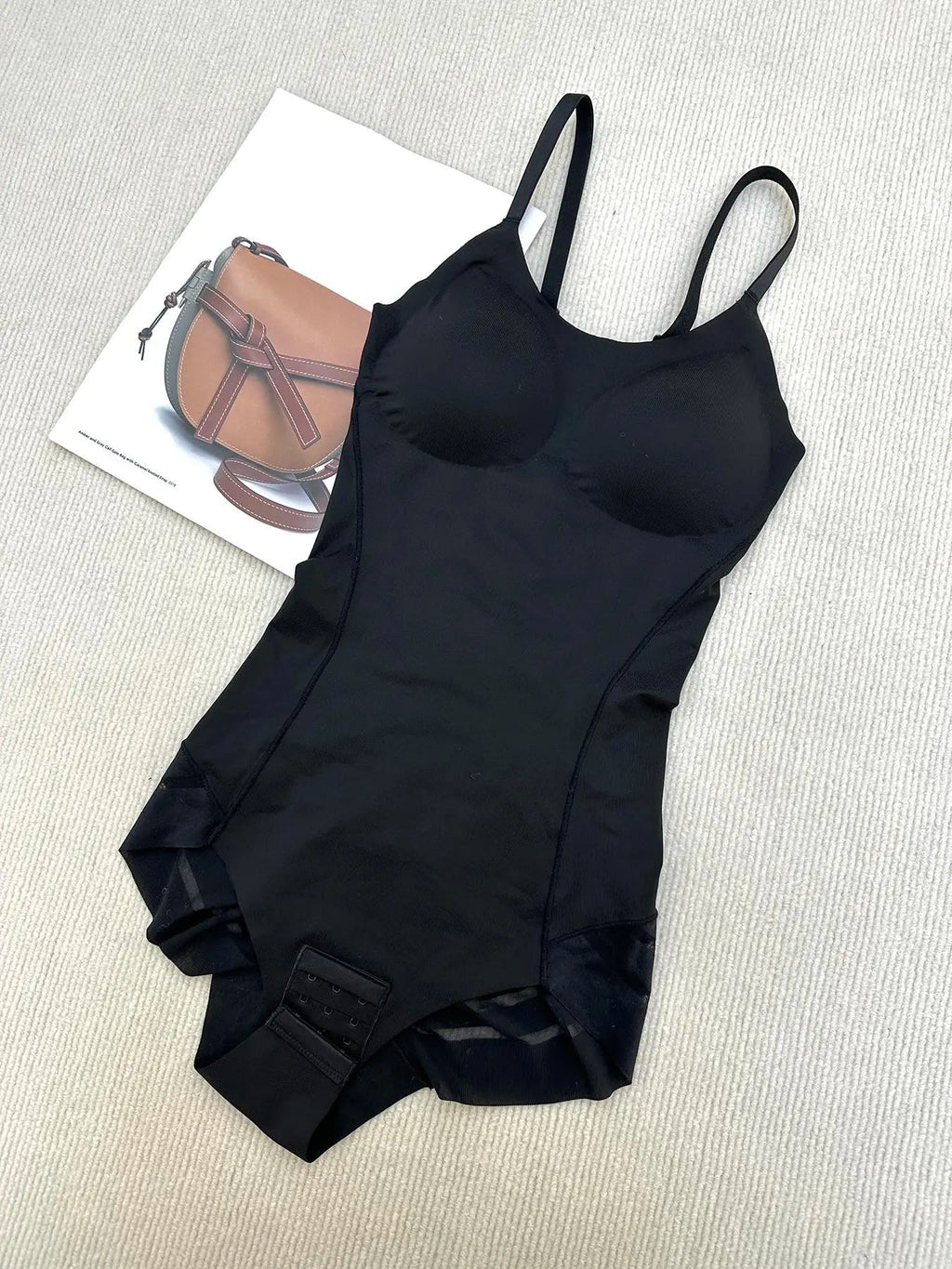 Women's Adjustable Spaghetti Strap Backless Padded Shapewear Bodysuit, Summer Clothes Women, Knitted Solid Ruched Seamless Wireless Basic Bodysuit for Summer, Women's Shapewear for Everyday Wear