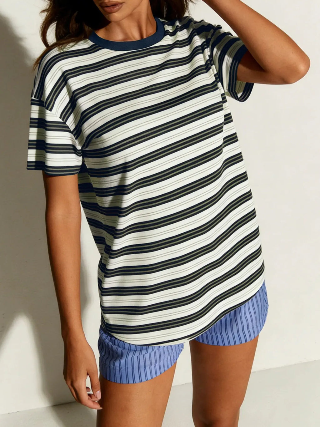 Women's Classic Casual Striped Long Sleeve Spring Fall Round Neck Fitted Top