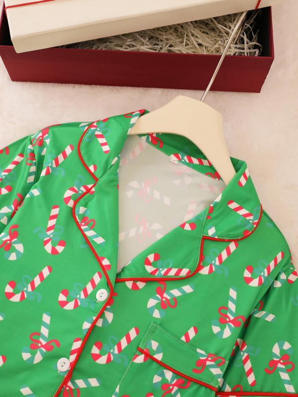 2 pieces of ladies' Christmas cane candy printed short sleeved shorts sleepwear set with buttons, collars, bows, suitable for comfortable and casual home wear in all seasons