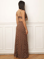 Robe dos-nu à motifs pois