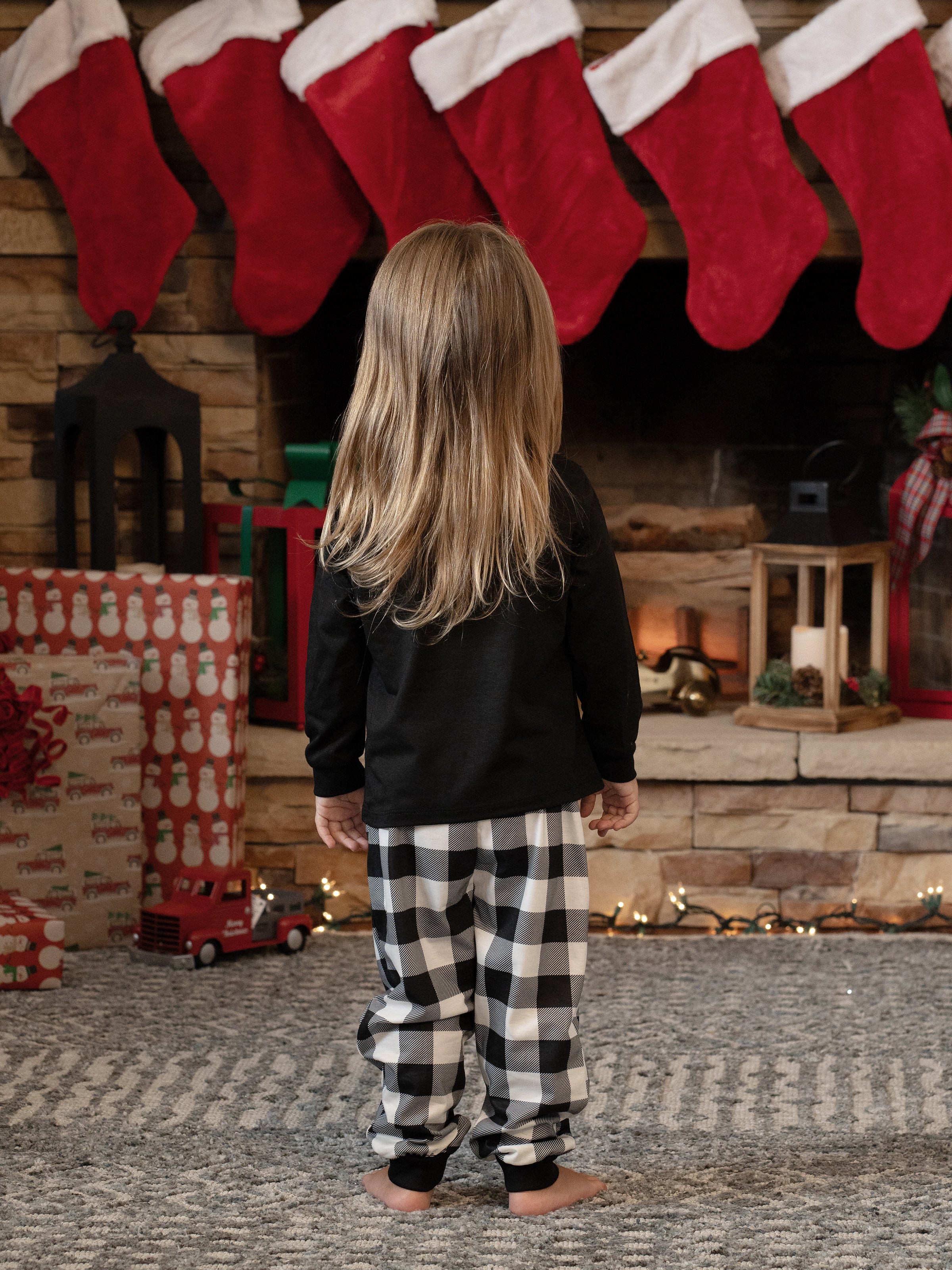 Christmas Family Matching Glow In The Dark Letters Print Long-sleeve Pajamas Sets with Christmas Socks Black+White