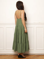 Robe longue à bijou et grands volants
