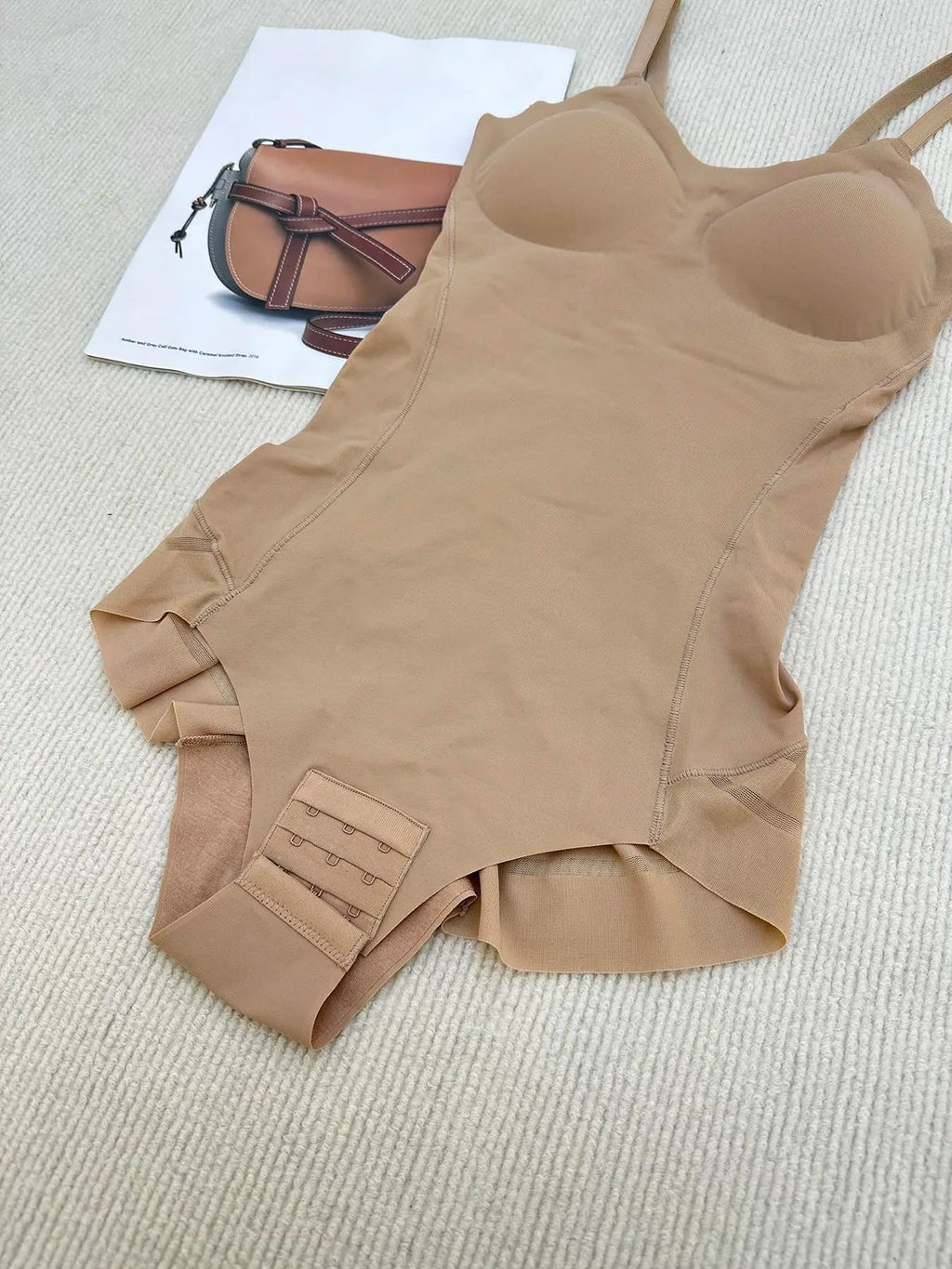 Women's Adjustable Spaghetti Strap Backless Padded Shapewear Bodysuit, Summer Clothes Women, Knitted Solid Ruched Seamless Wireless Basic Bodysuit for Summer, Women's Shapewear for Everyday Wear