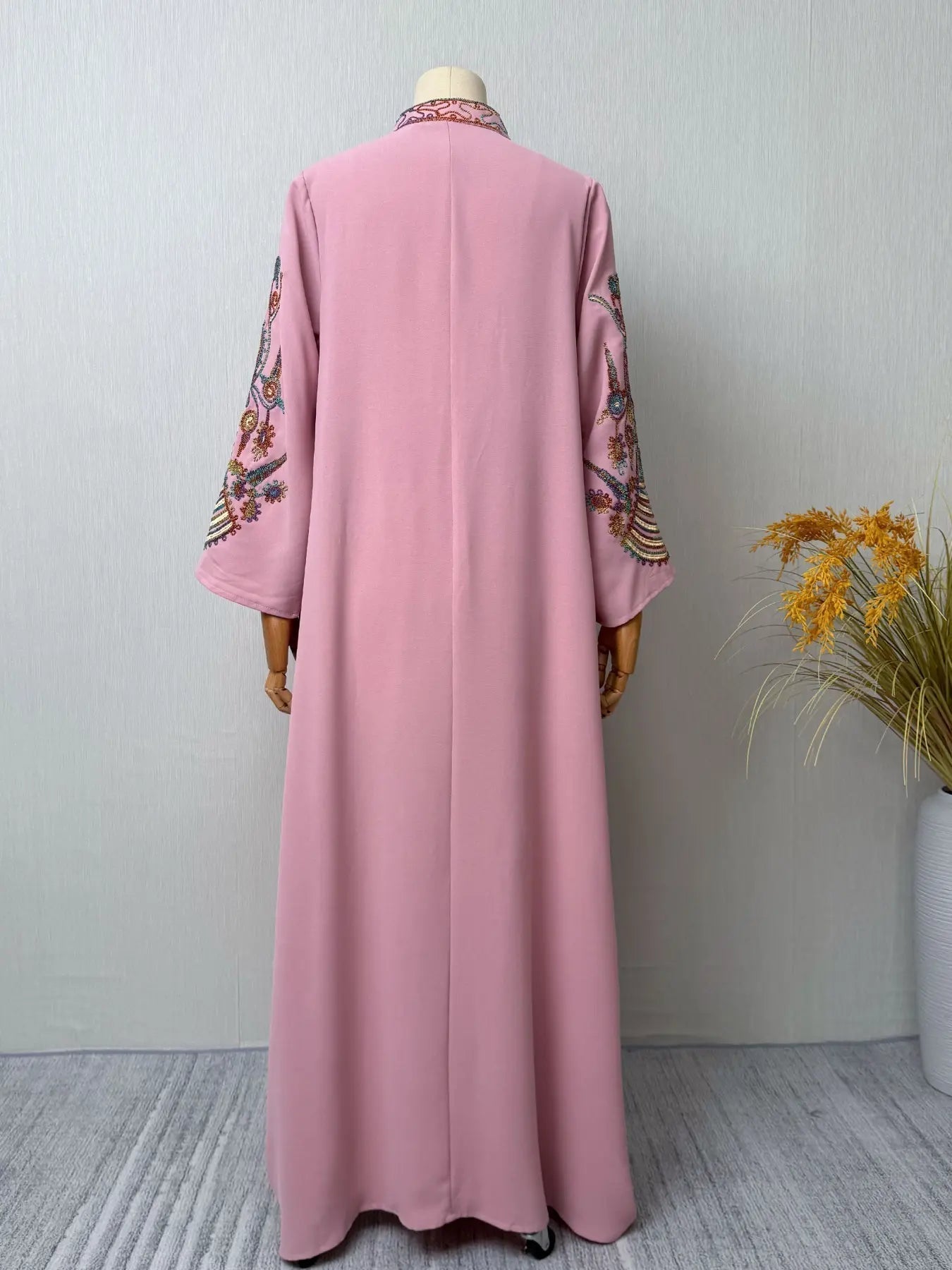 Elegant Muslim Women's Long Robe with Colorful Embroidery, Perfect for All Seasons, Stylish and Comfortable Clothing, Muslim Women Gowns
