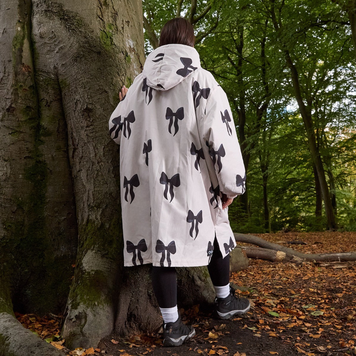 Drying Robe Waterproof Wind Resistant Changing Robe Soft Sherpa Fleece Lined Oversized Hooded Long Sleeve Coat Jacket for Kids Adults Men Women Surfing Beach Swimming Keep Dry
